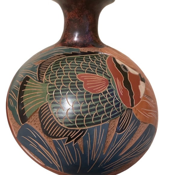 Pair Hand Sculpted Pottery Fish And Bird Vase Hand Tooled - Picture 5 of 15